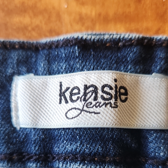 Kensie Jeans Distressed Blue Jean Shorts - Picture 2 of 9